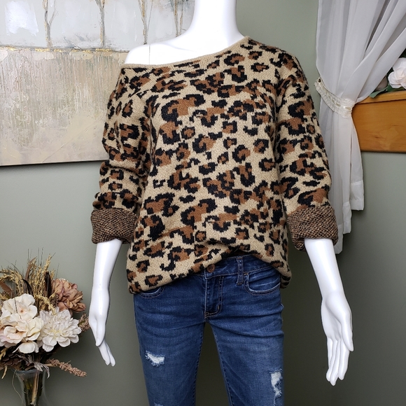Philosophy Sweaters - Philosophy Leopard Print Sweater